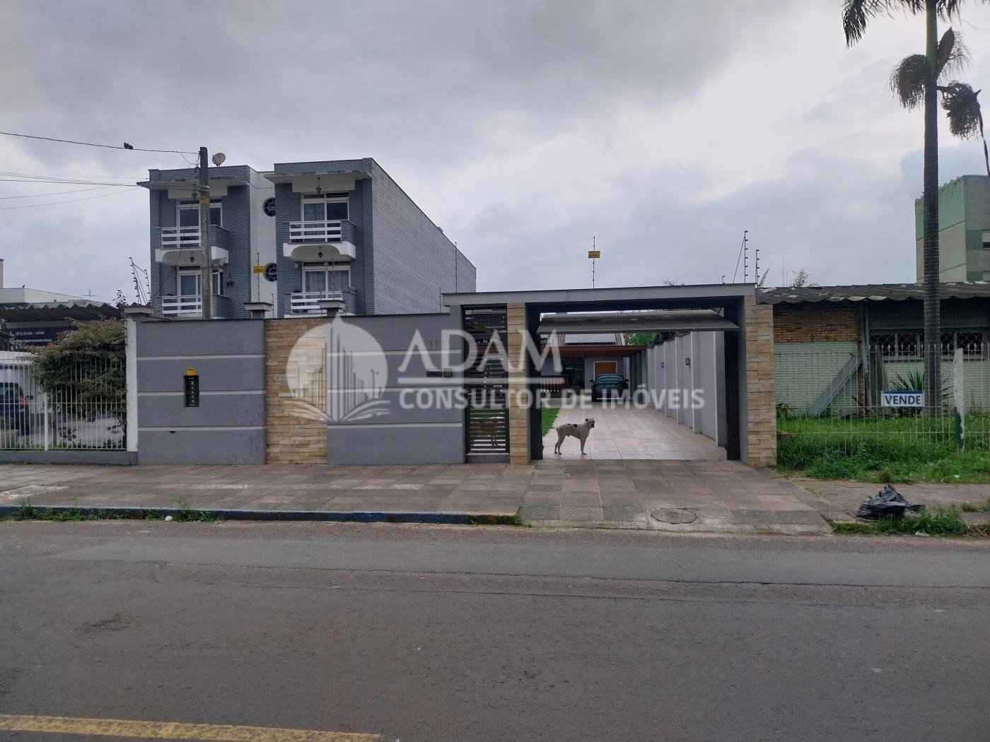 Casa para Venda em Esteio / RS no bairro Centro - imagem 1